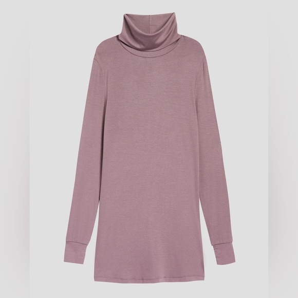 Universal Standard Foundation Turtleneck - Picture 6 of 7